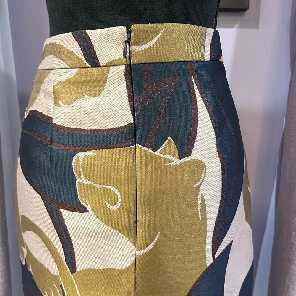 Ann Taylor Panther Skirt - Picture 7 of 7